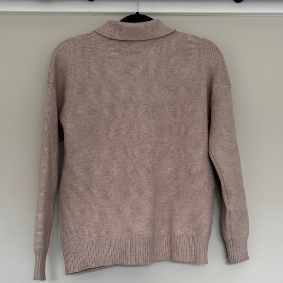 Cyrus Women’s Sweater - Picture 8 of 9